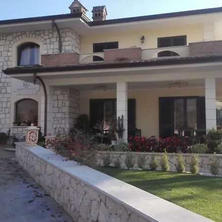 Farm stay Antica Casa Scardone